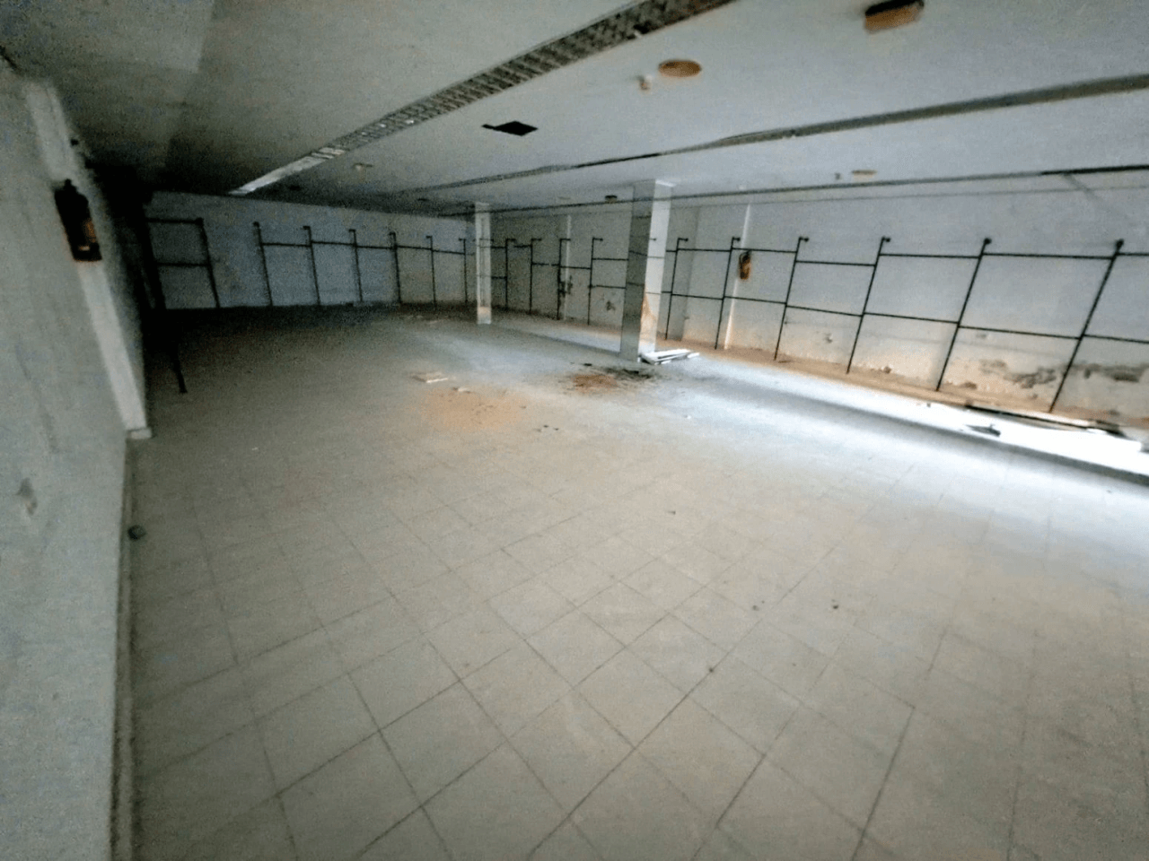 Local comercial en sotano en Benicasim