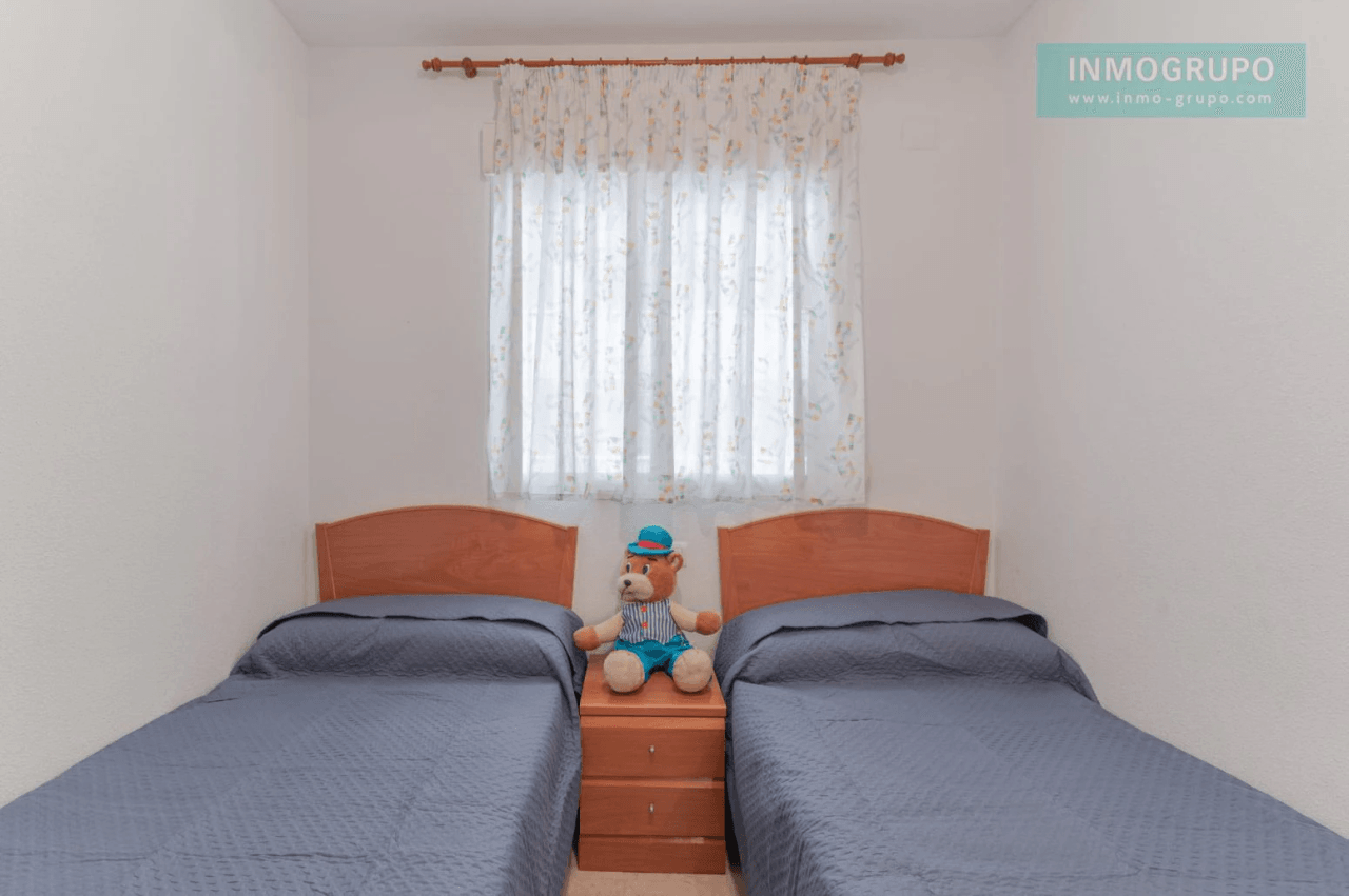 APARTAMENTO EN PRIMERA LINEA DE PLAYA