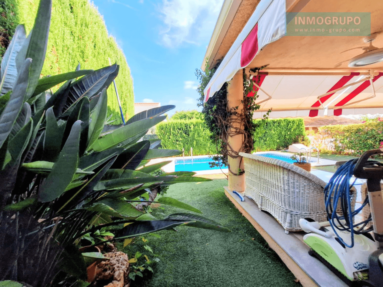 Villa individual a la venta en Zona Terres