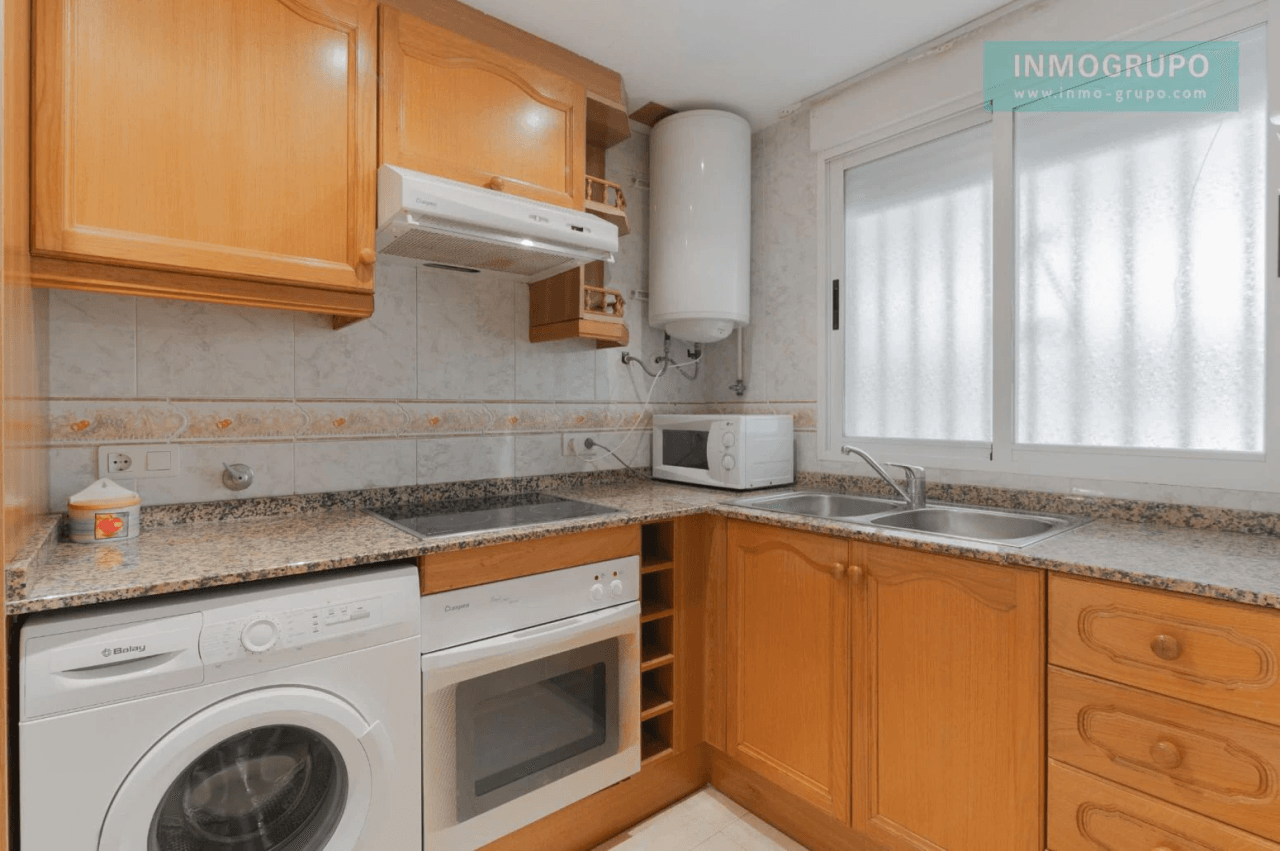 APARTAMENTO EN PRIMERA LINEA DE PLAYA
