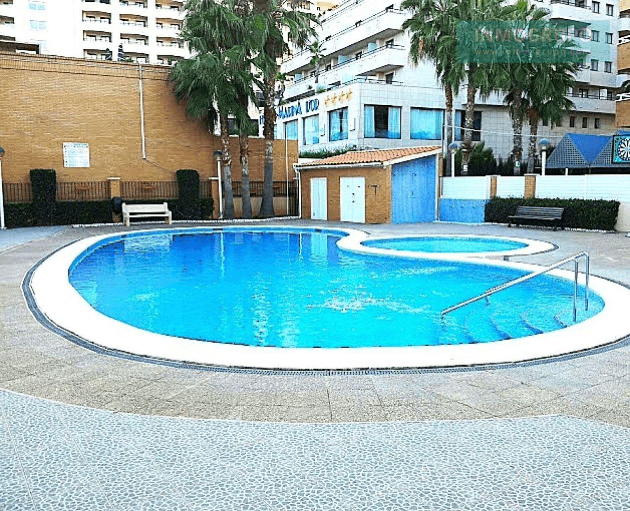 APARTAMENTO EN PRIMERA LINEA DE PLAYA