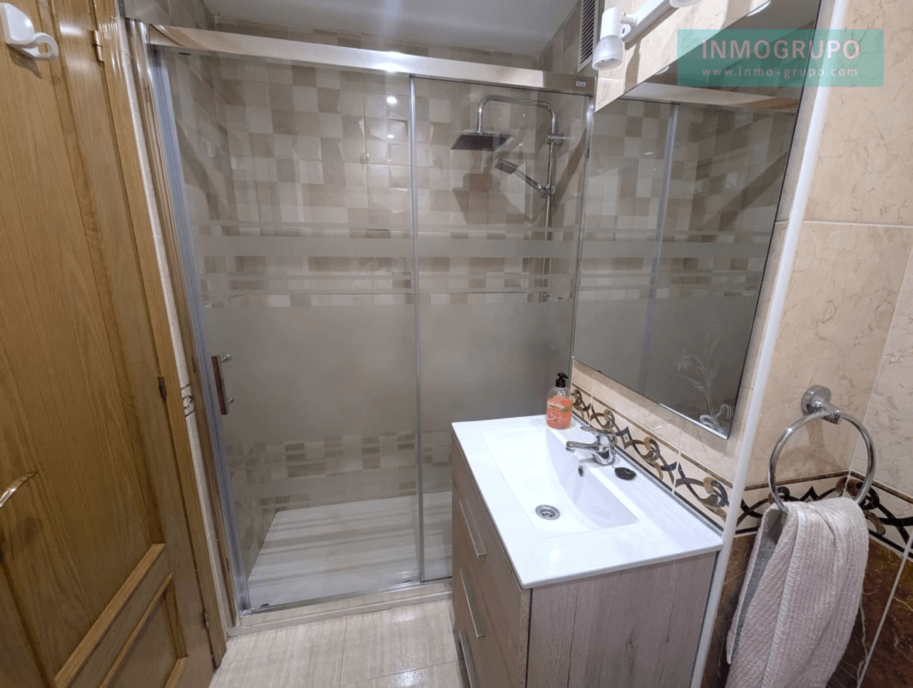Coqueto apartamento en Costa Marfil I - Magic World