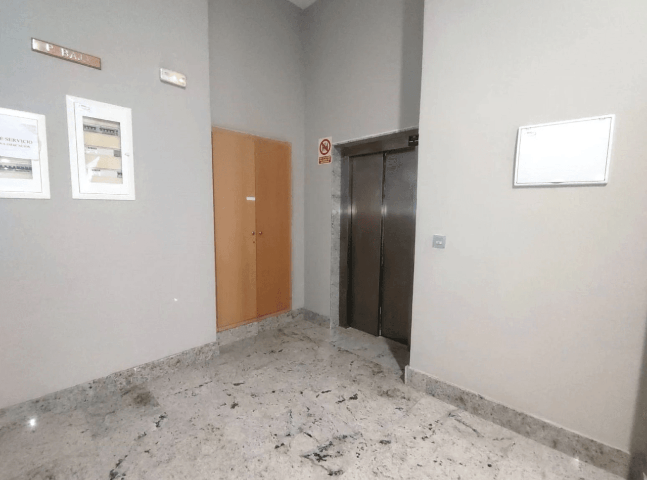 PLAZAS DE PARKING EN VENTA EN TORREBLANCA