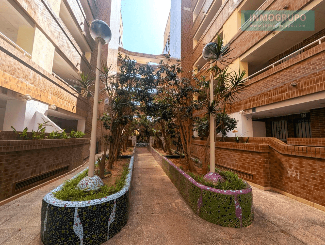 Coqueto apartamento en Costa Marfil I - Magic World