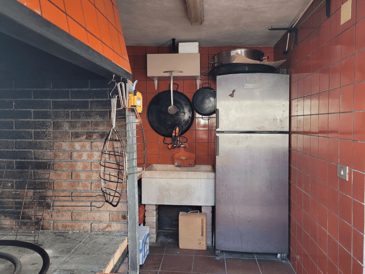 Excelente vivienda independiente a la venta en Zona Helipoli
