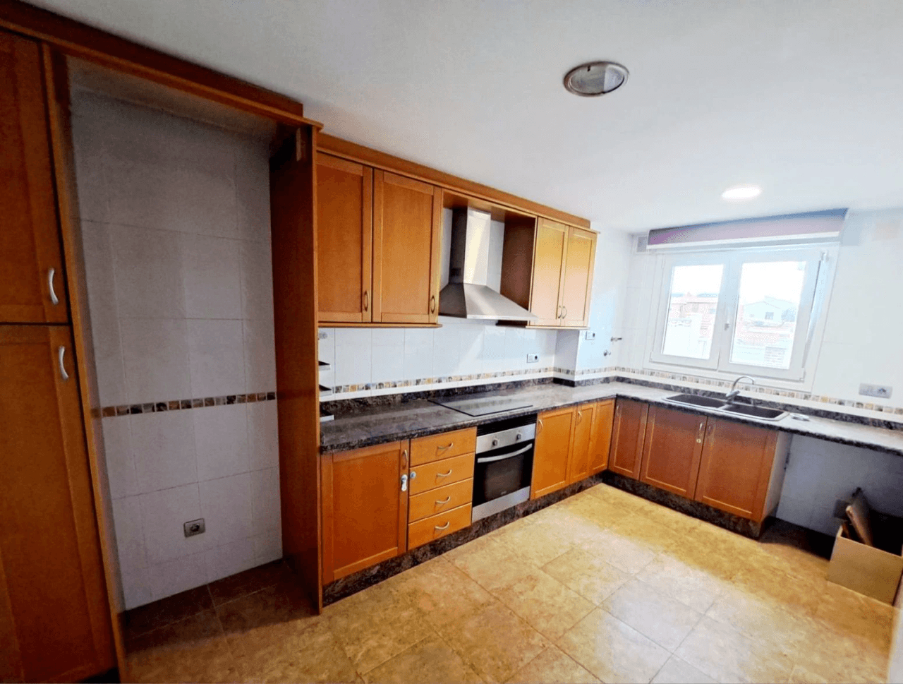 Chalet adosado a la venta cerda de Club Golf 4 dormitorios