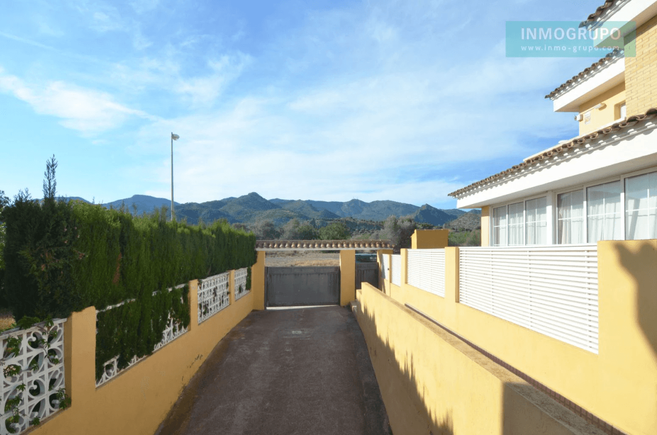 Villa a la Venta en Benicasim