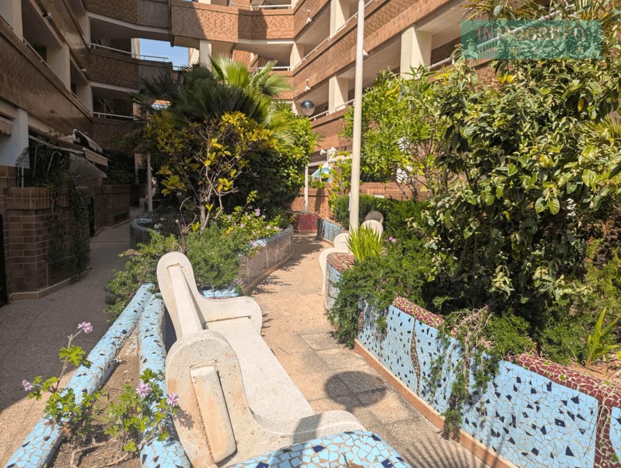 Coqueto apartamento en Costa Marfil I - Magic World