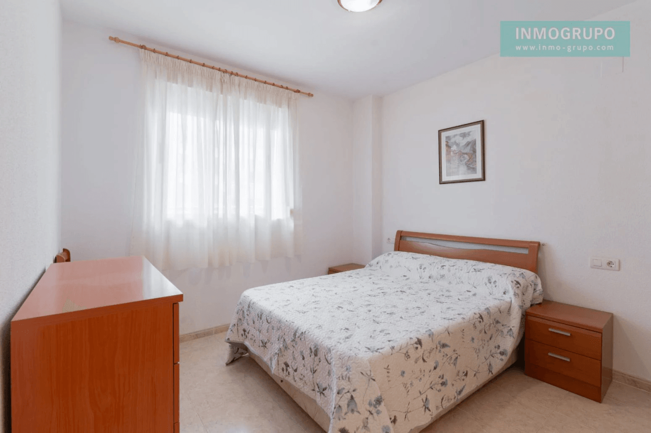 APARTAMENTO EN PRIMERA LINEA DE PLAYA