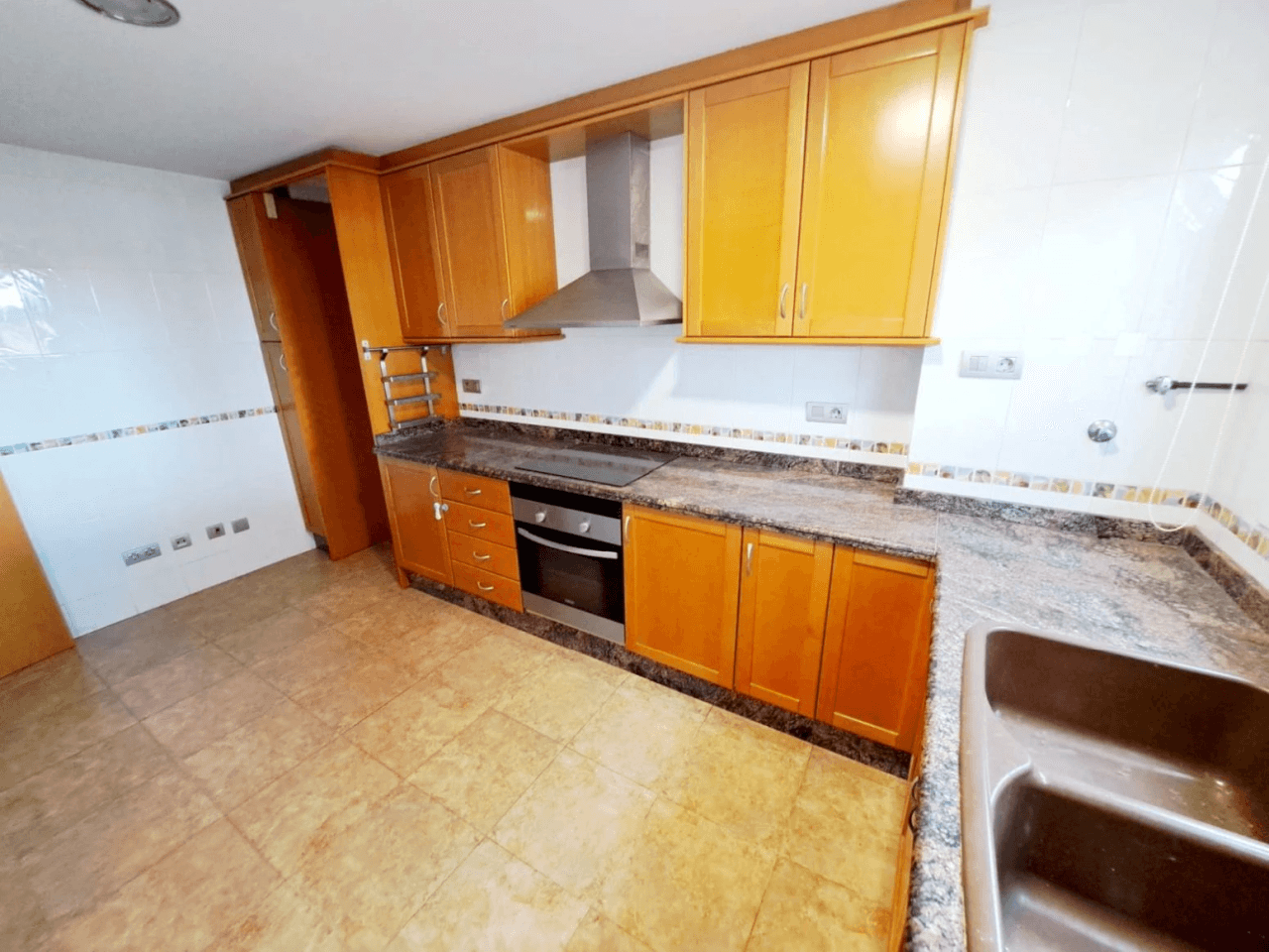 Chalet adosado a la venta cerda de Club Golf 4 dormitorios