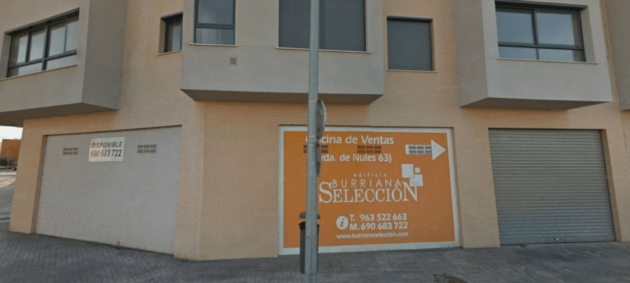 Propriété à Vente à Burriana