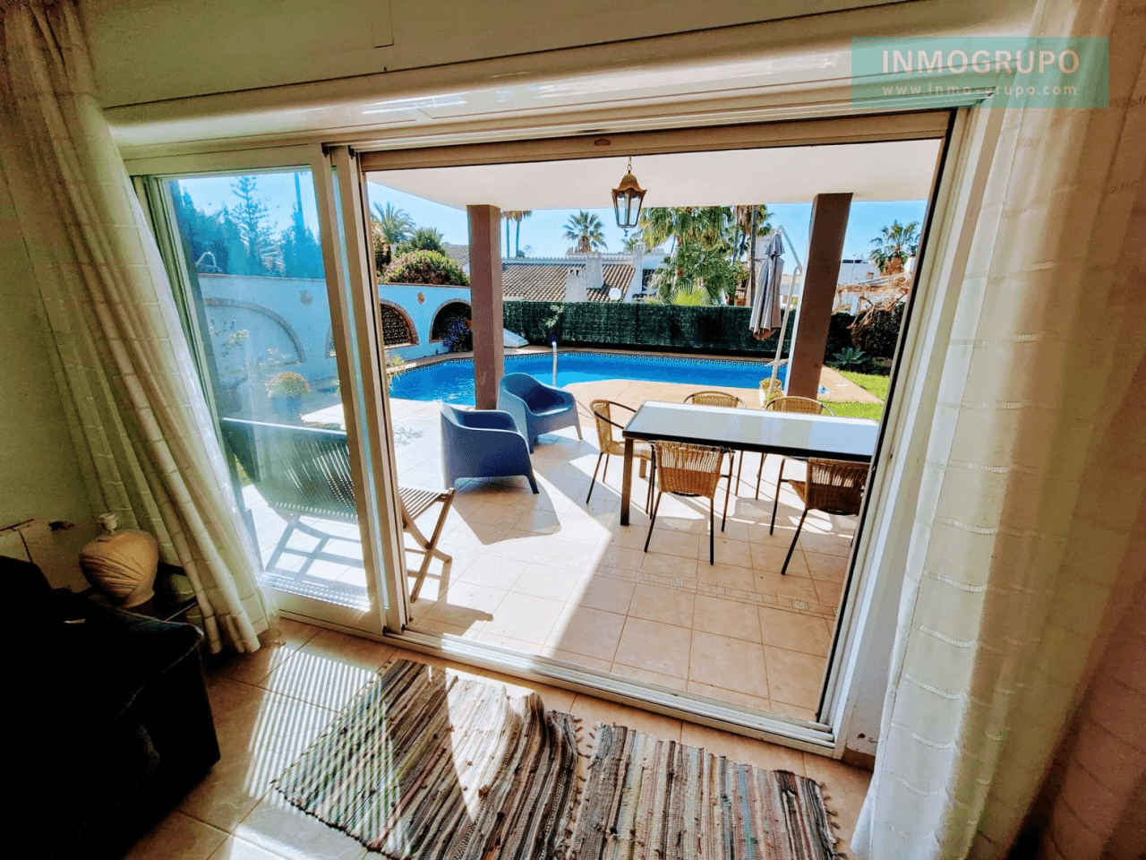 Villa individual con piscina a la Venta en Calle Sigalero, c