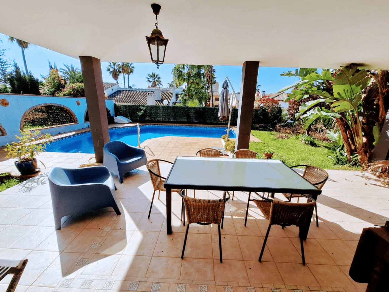 Villa individual con piscina a la Venta en Calle Sigalero, c