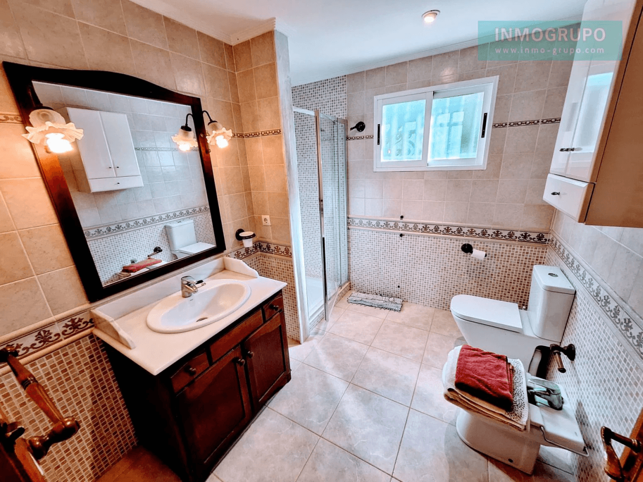 Villa individual con piscina a la Venta en Calle Sigalero, c