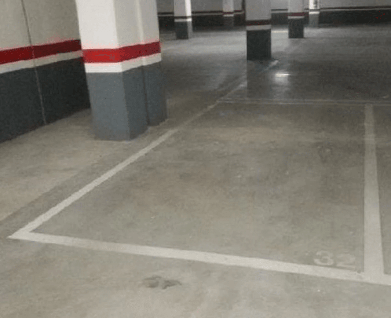 GARAJE EN EDIFICIO WORK CENTRE