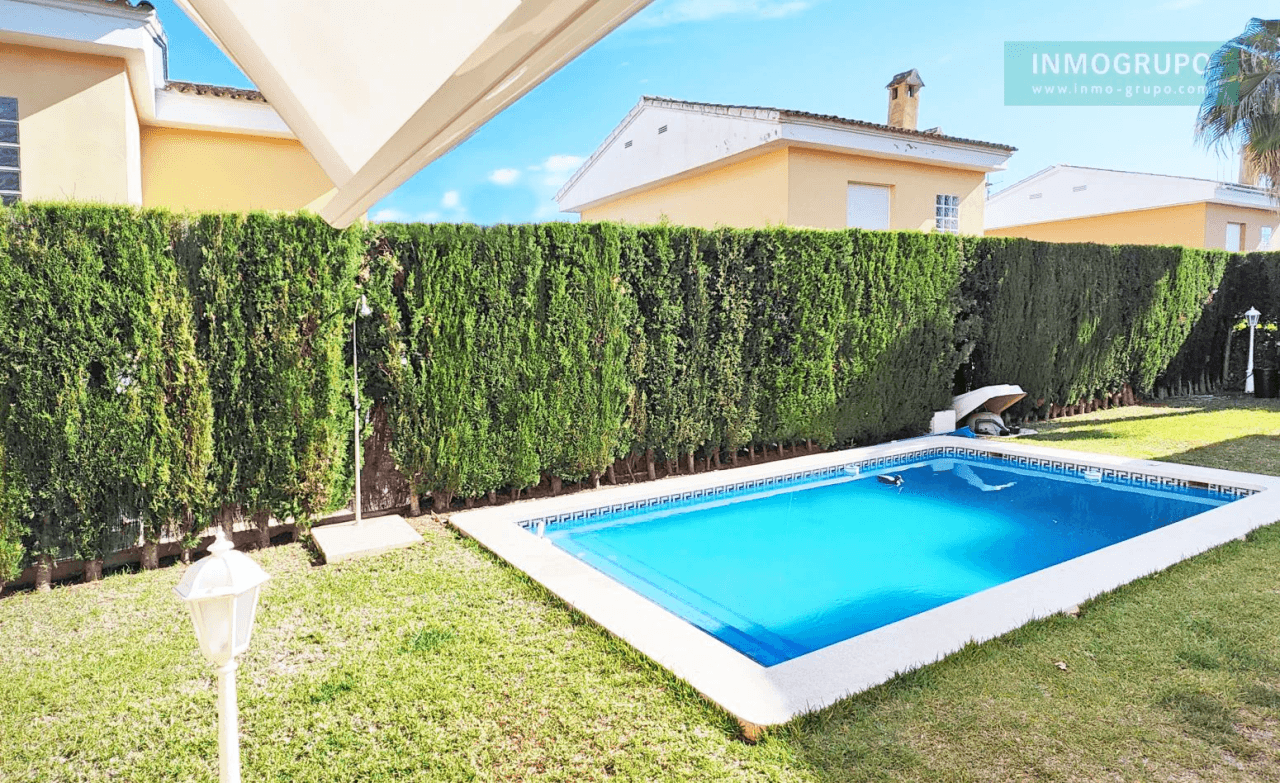 Villa a la Venta en Benicasim