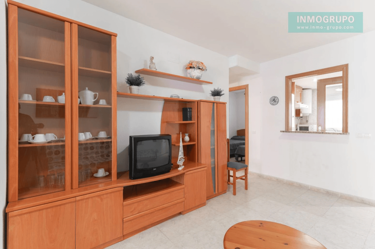 APARTAMENTO EN PRIMERA LINEA DE PLAYA