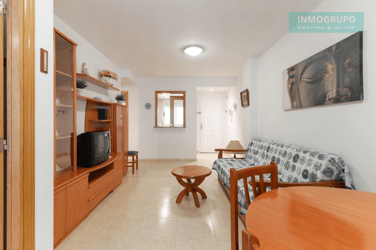 APARTAMENTO EN PRIMERA LINEA DE PLAYA