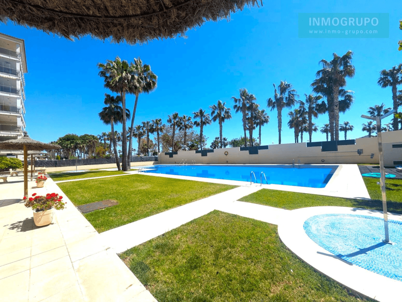 Apartamento en Primera Línea con Gran Terraza