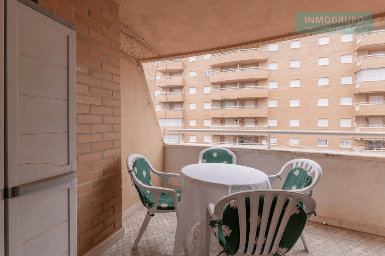 APARTAMENTO EN PRIMERA LINEA DE PLAYA