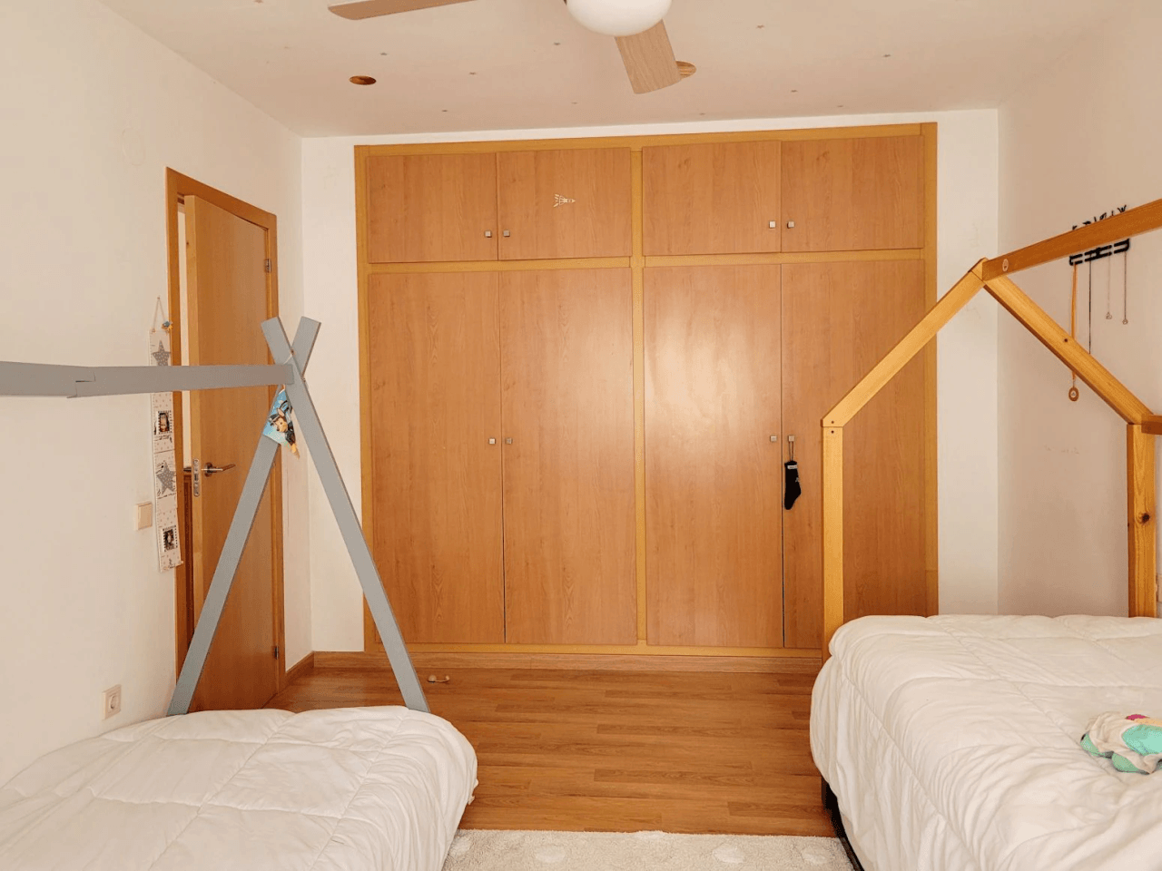 Excelente vivienda independiente a la venta en Zona Helipoli