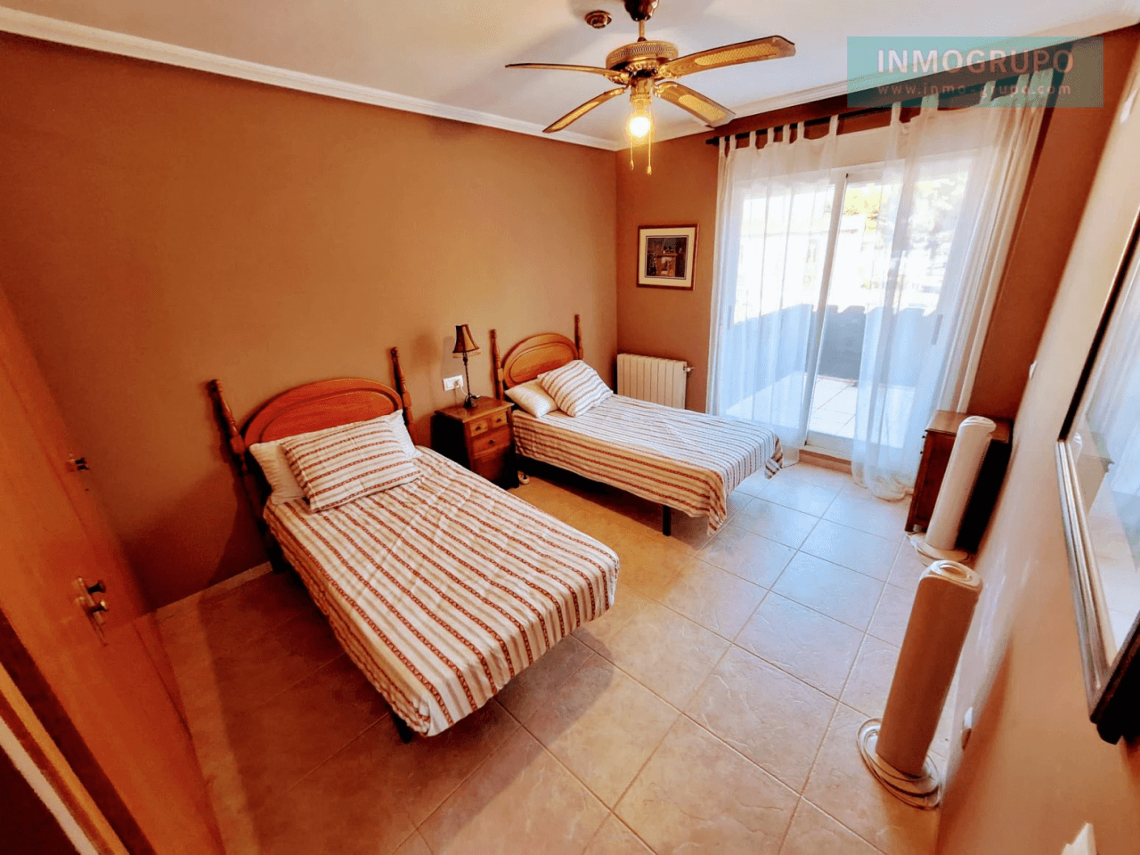Villa individual con piscina a la Venta en Calle Sigalero, c