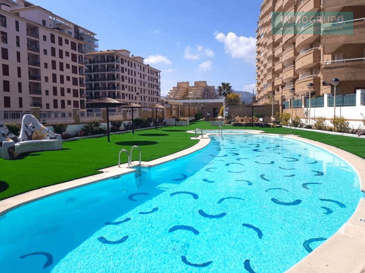 Apartamento con vistas al mar en Magic World – Edificio Ac