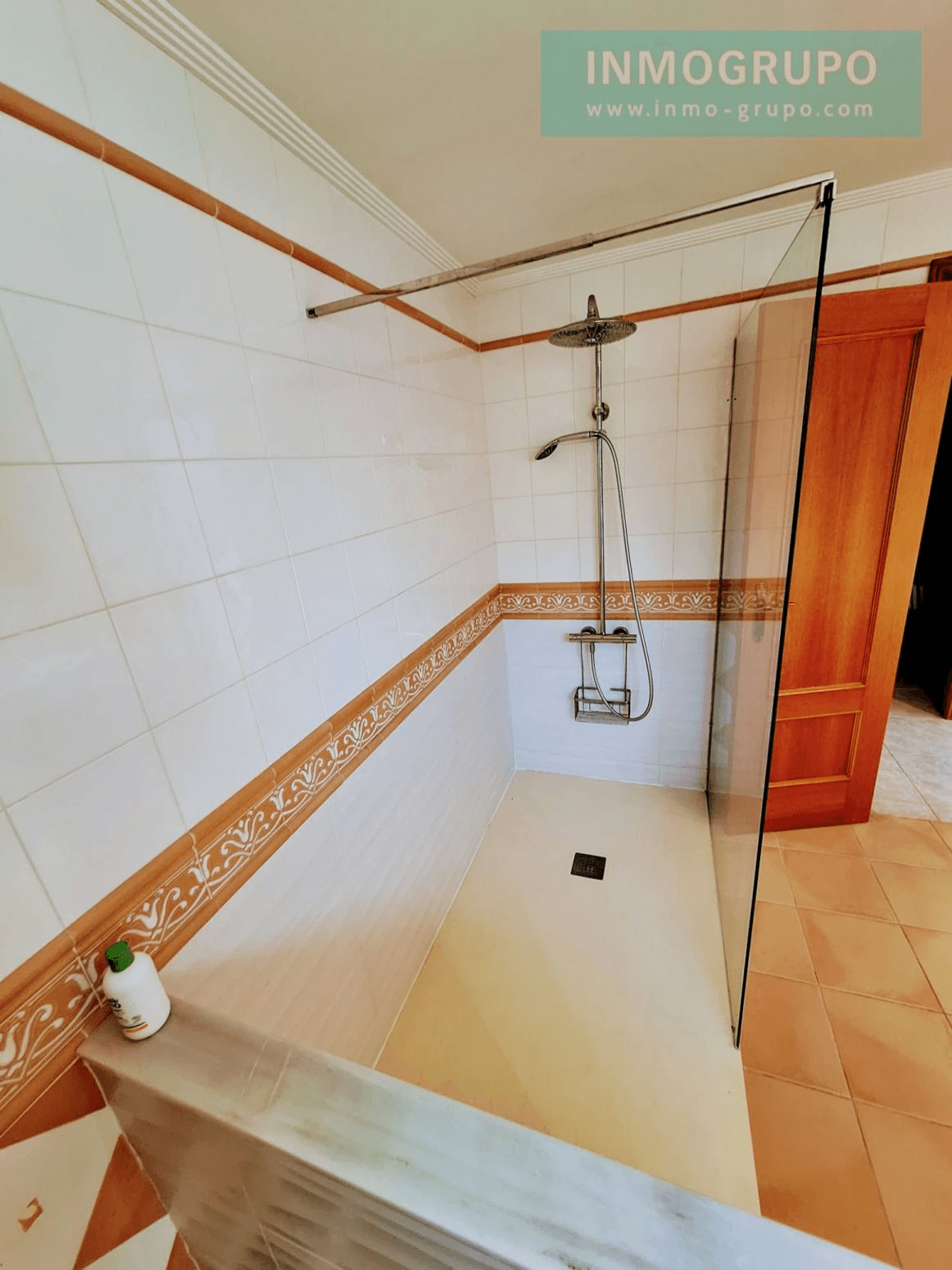 Villa individual con piscina a la Venta en Calle Sigalero, c