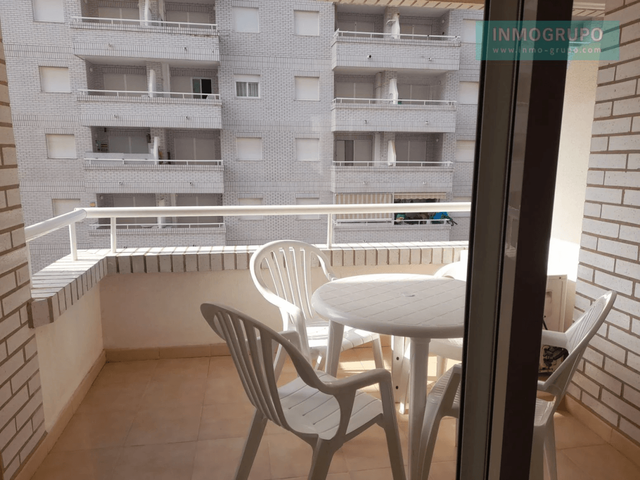 PISO EN MARINA TREBOL II