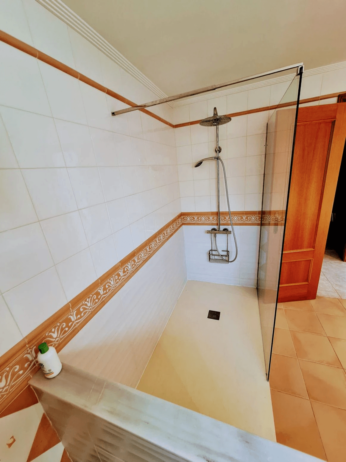 VILLA INDIVIDUAL CON PISCINA EN C/ SIGALERO