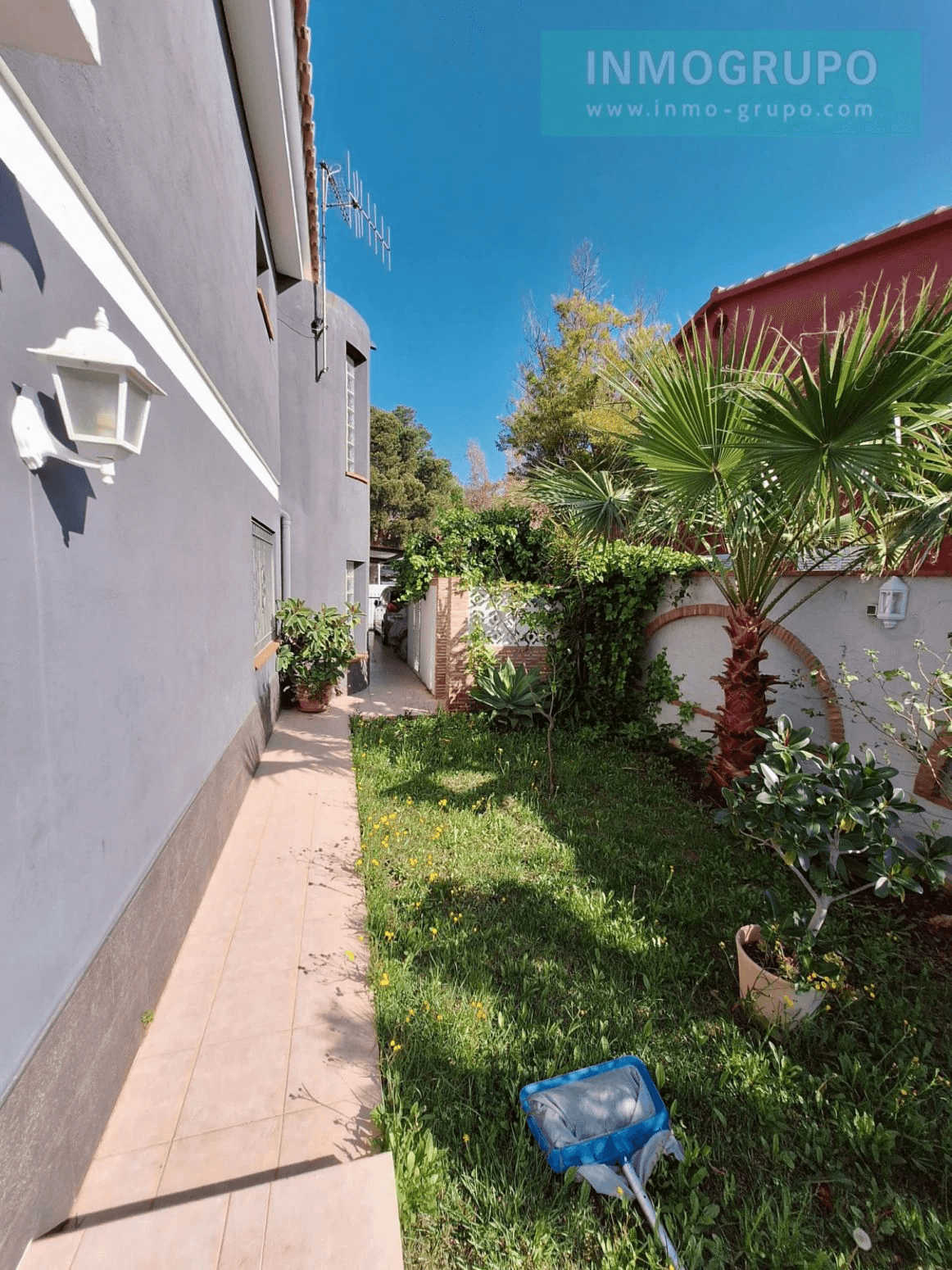VILLA INDIVIDUAL CON PISCINA EN C/ SIGALERO
