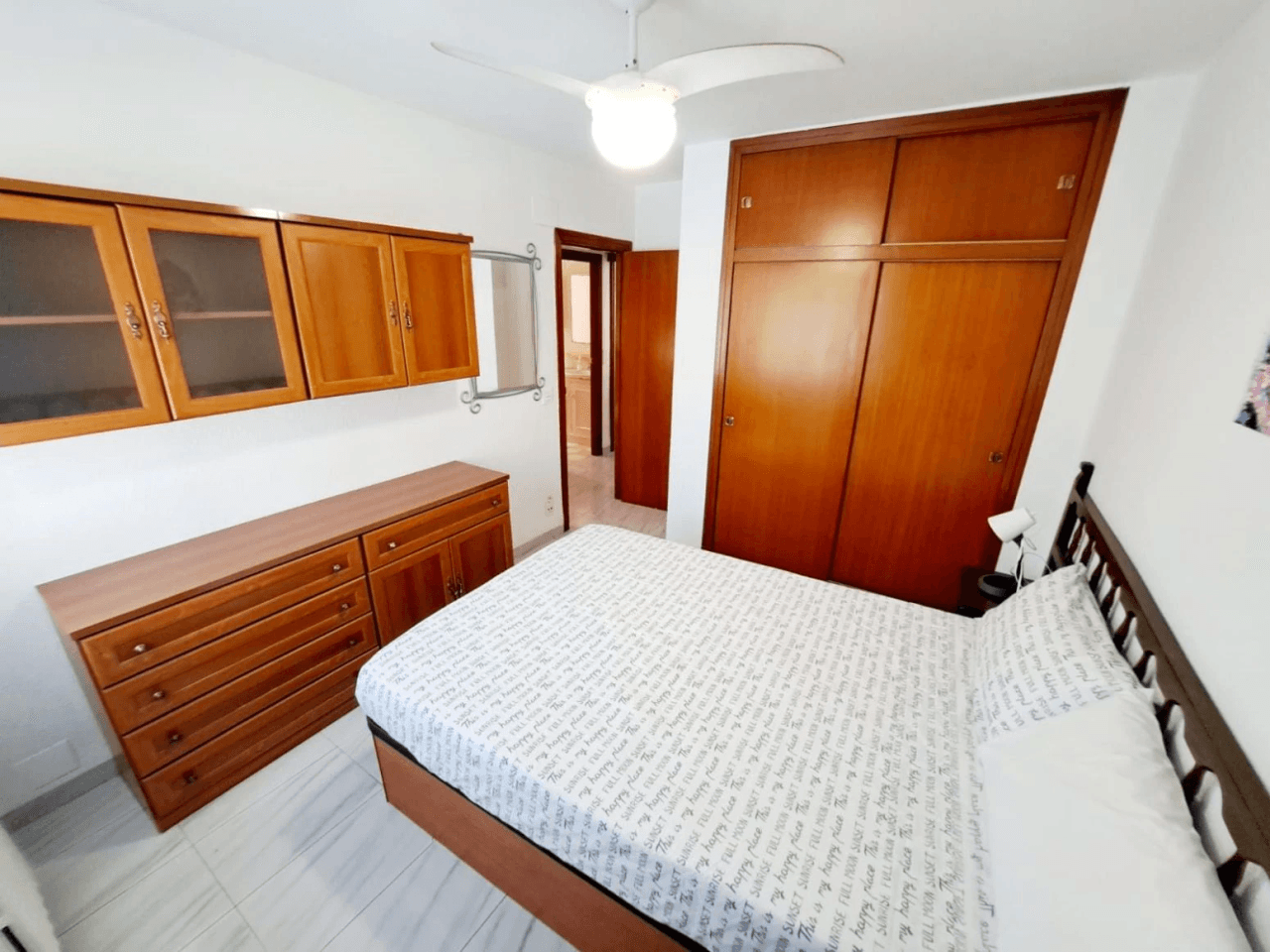 VILLA EN C/ SAN VICENTE. CERCA DEL TORREON Y DEL PUEBLO